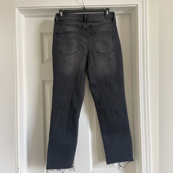 Women's Black Jeans - Picture 2 of 3